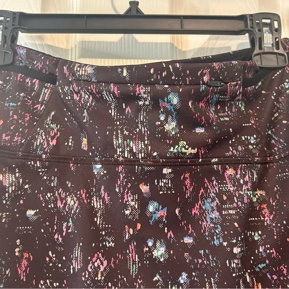 Athleta Match Point Skort in the "City Lights" print - Size XS - Picture 9 of 16